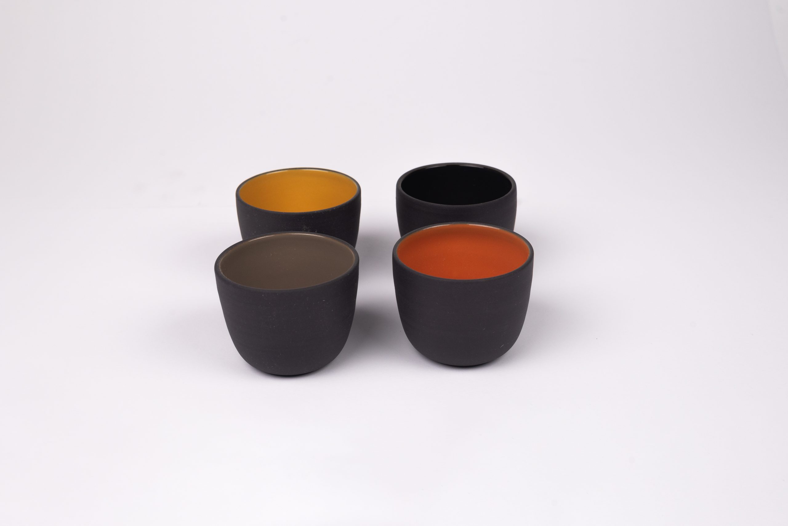 Porzellan Tassen Cappuccino Edizione 1 Nera 4er Set in Holzbox